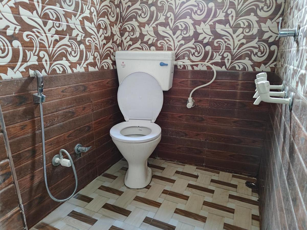 Ananya Hotel & Ayurveda Hwc Etāwah Esterno foto
